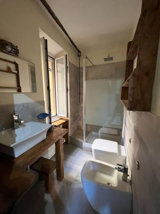 Iris 3: Un Fiore A Apartamento Camogli